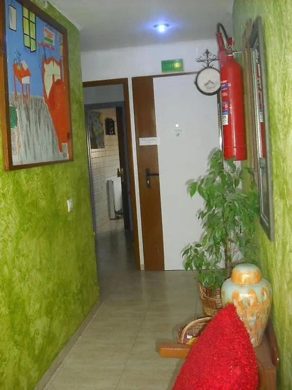 Hostal Cassa Cassa De La Selva